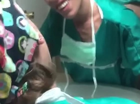 Doctora chilena follando en el ba�o