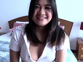 Cute fat thai girl loves to suck cock and get fucked doggy style