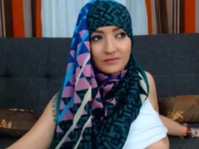 Muslim Girl Very Sexy Very Horny Teasing Dancing Sex Hijab Arabian Jilbab
