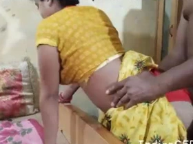 Indian Desi Village aunty fucked with her neighbour boy
