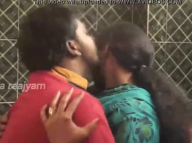 amma ilatha pothu, magan velaikariudan