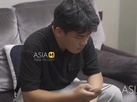 Mature Ou Ni stars in a romantic, amateur cuckold tale, featuring intense female orgasms in stunning HD.